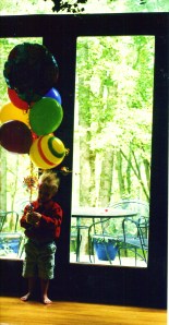 Caleb and Balloons 001
